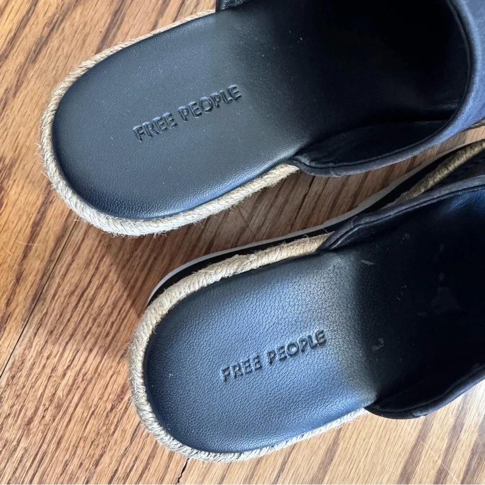 EUC Free People Santorini Espadrille Sandals size 7 black and white